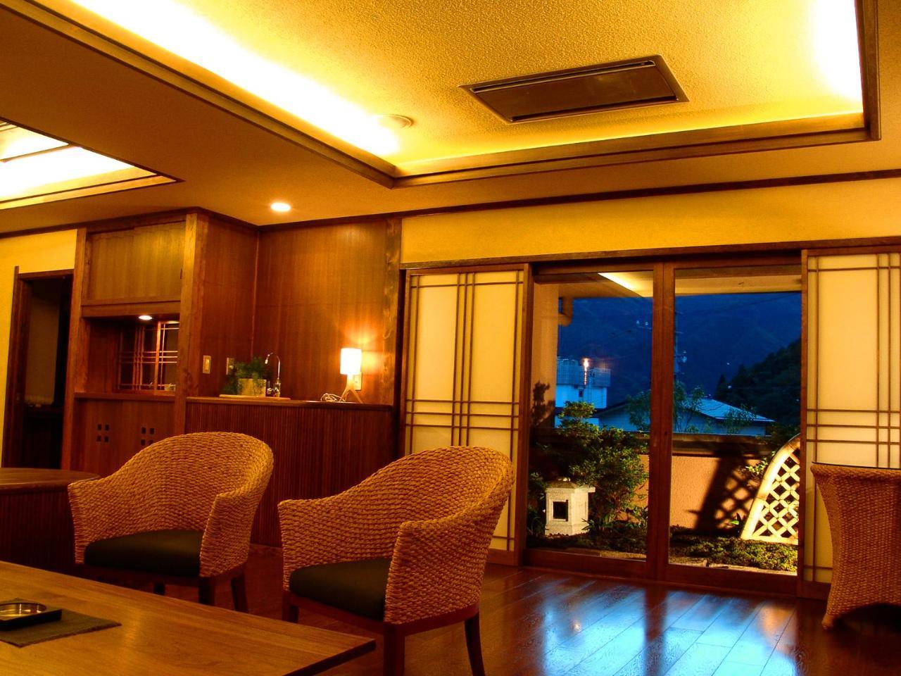 Miyako Hotell Gero Rum bild